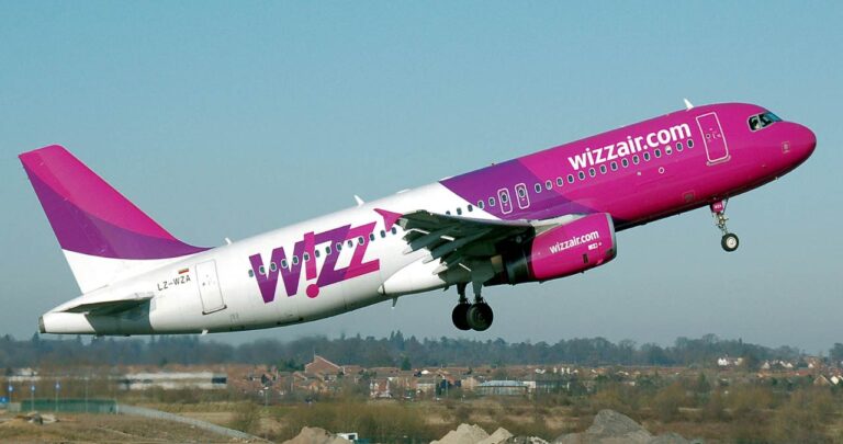 Metode contact Wizz Air si asistență pasageri 2026