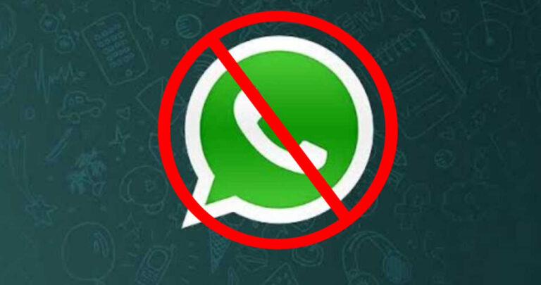 Interfata aplicatiei WhatsApp pe telefon mobil aratand ecranul de introducere a codului de verificare SMS pentru recuperarea contului