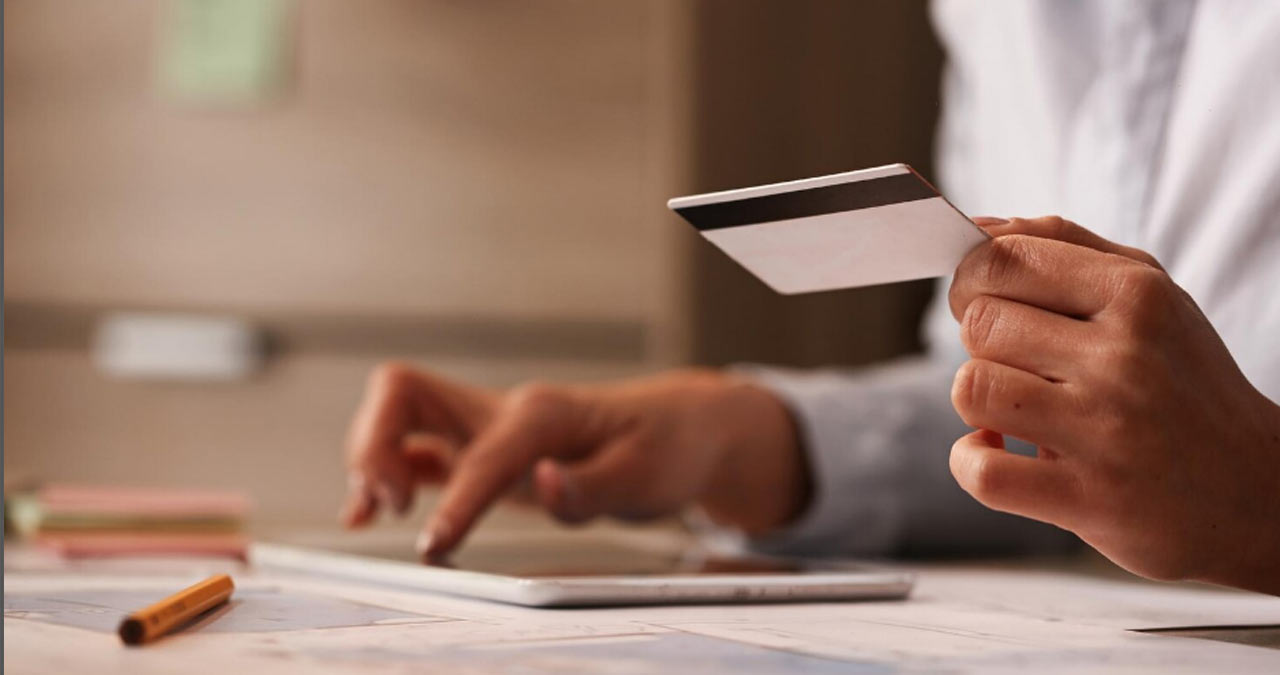 Închidere card de credit sau cont bancar: Cum eviți taxele și comisioanele ascunse 1 procedura corecta pentru inchidere cont bancar si card credit 2026